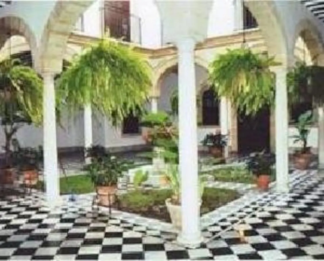 Duplex Palacio Oneto Hotel El Puerto de Santa Maria Spain